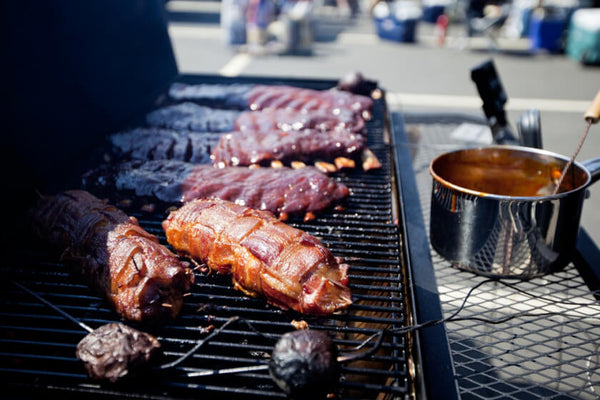 Slow and low barbecue cooking